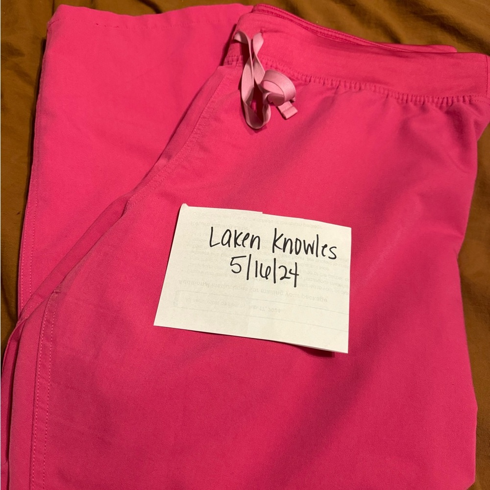Hot pink Livingstons xl petite 
Dusty blue Kade pants xl regular